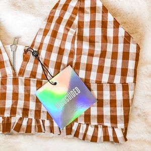 🌵5/$25 NWT Missguided Gingham Crop Top